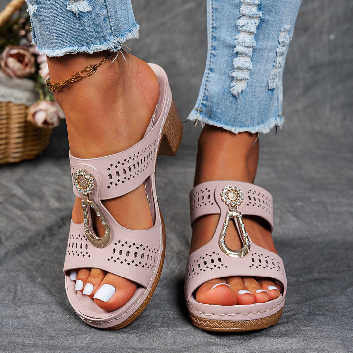 Linda | Sandales Orthopédiques à Talons Hauts Confortables