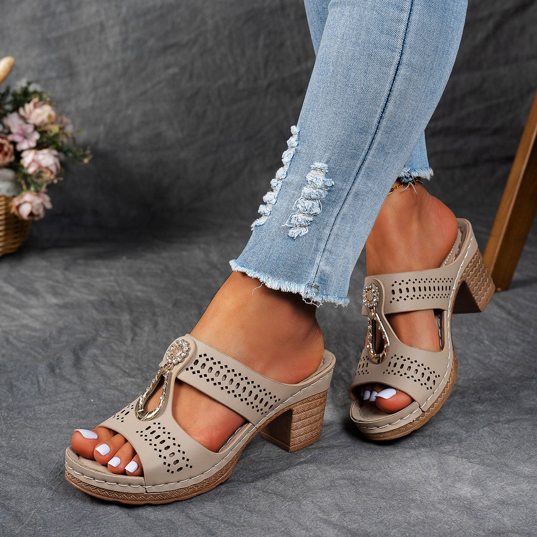 Linda | Sandales Orthopédiques à Talons Hauts Confortables